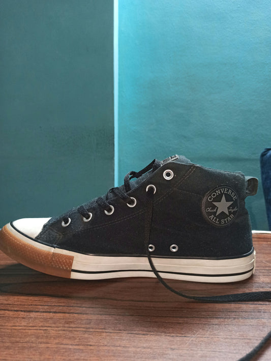 Chuck Taylor-Black-44.5 fits 45