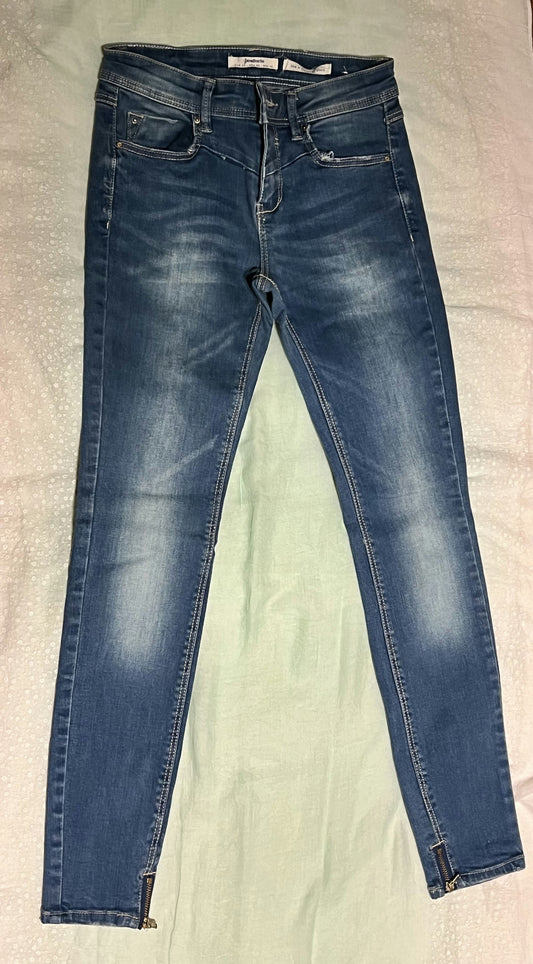 Denim-Medium Wash (Blue)-EUR 34