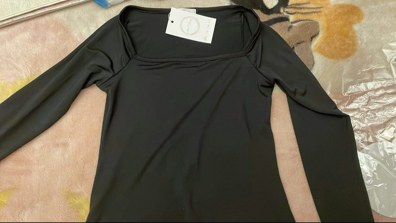 Basic top-Black-Small