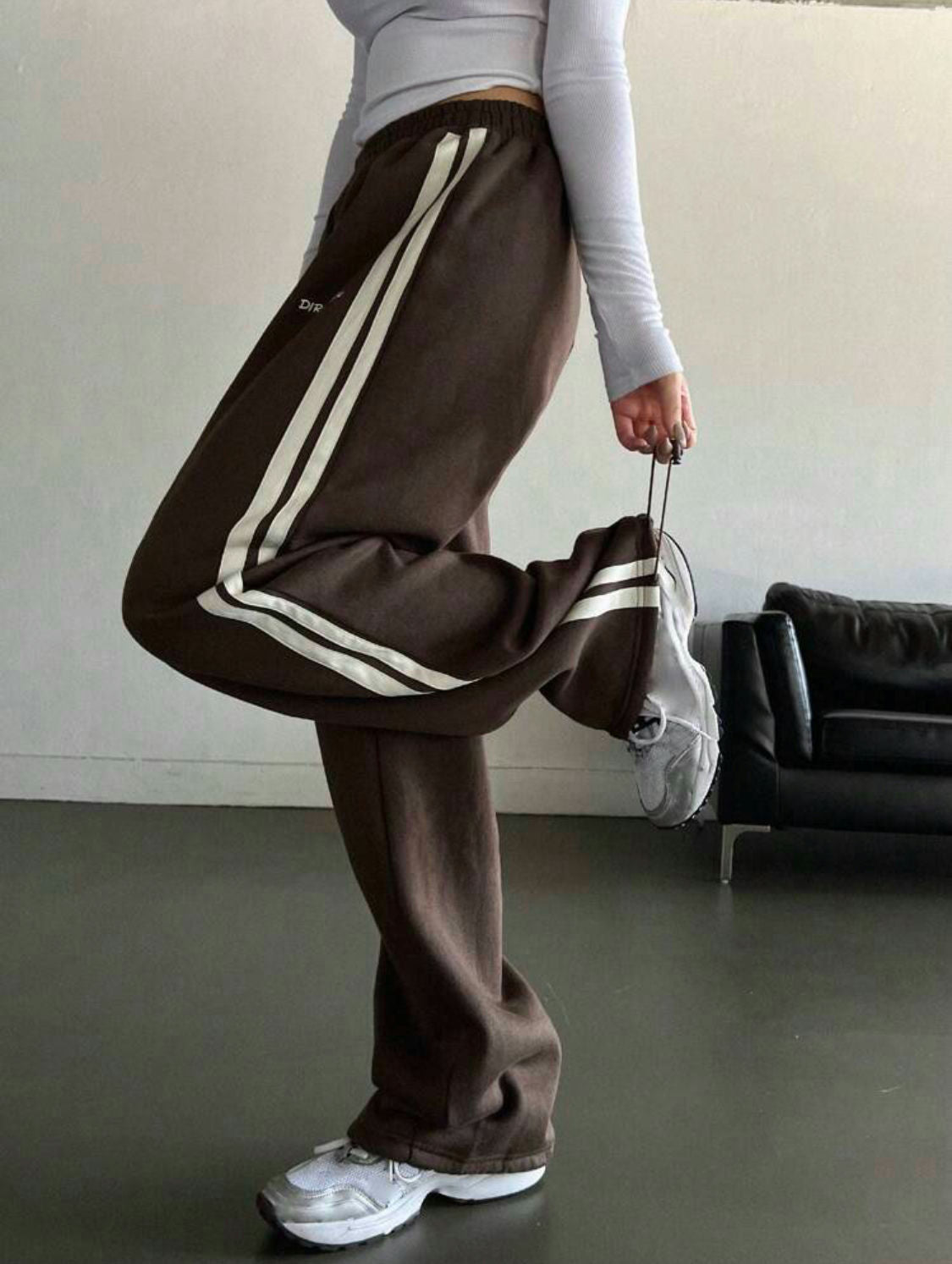 Wide leg sweatpants-Coffee Brown-L